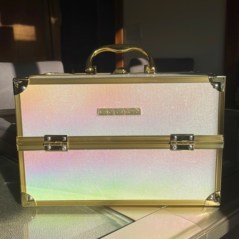 Vince Camuto Makeup Box